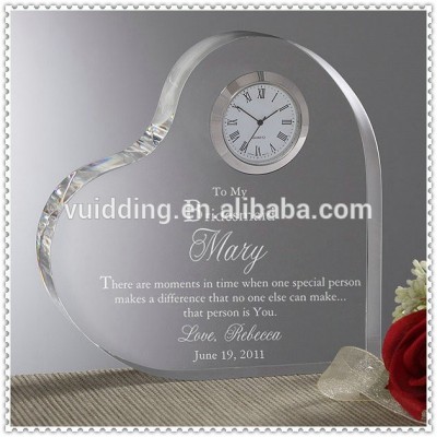 Engraved Clear Heart Personalized Crystal Clocks For Gifts