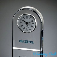 Engraved Arch Clear Crystal Clocks For Travel Gift